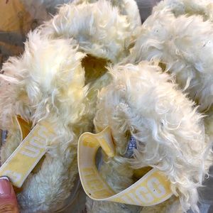 UGG FURRY SLIPPERS SLIDES SIZE SZ 8